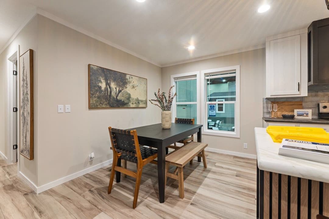 Atmos (lot model) interior home features