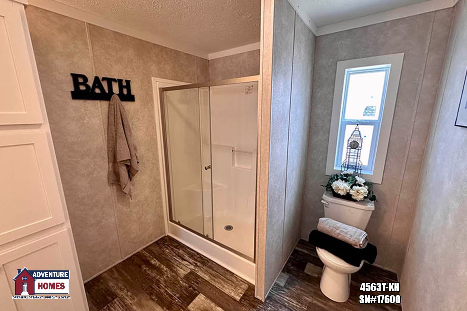 4563t-kh bathroom home features