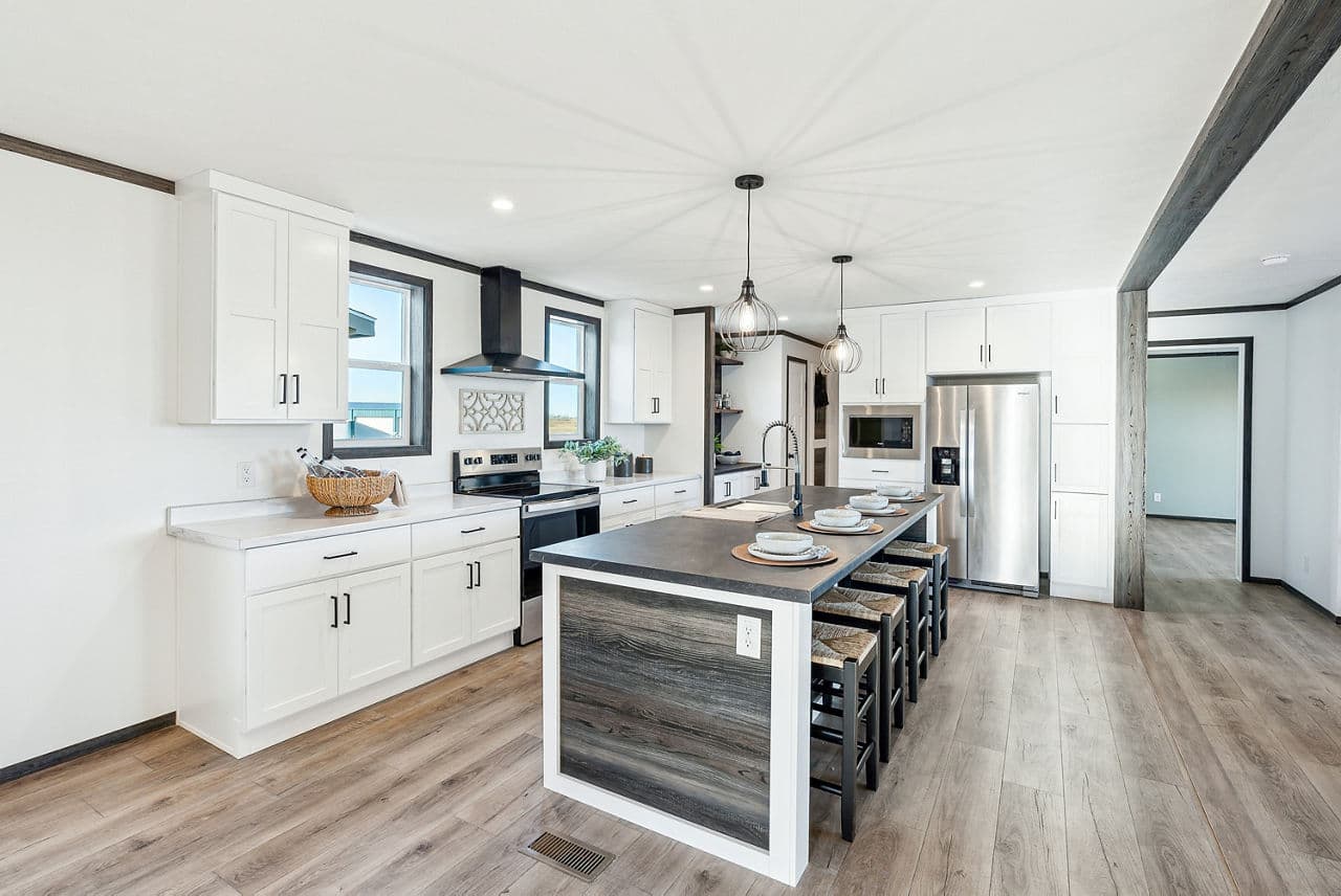 Embrace warmth 233 hero and kitchen home features