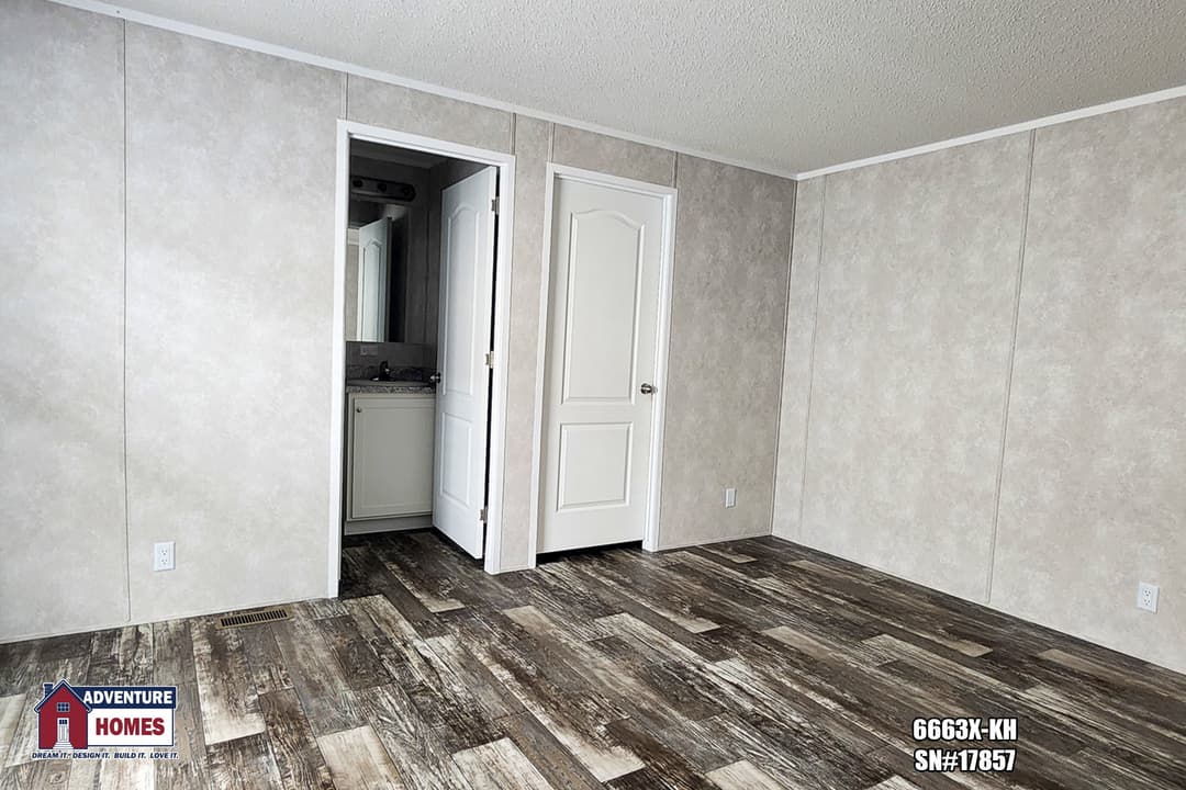 6663x-kh bedroom home features