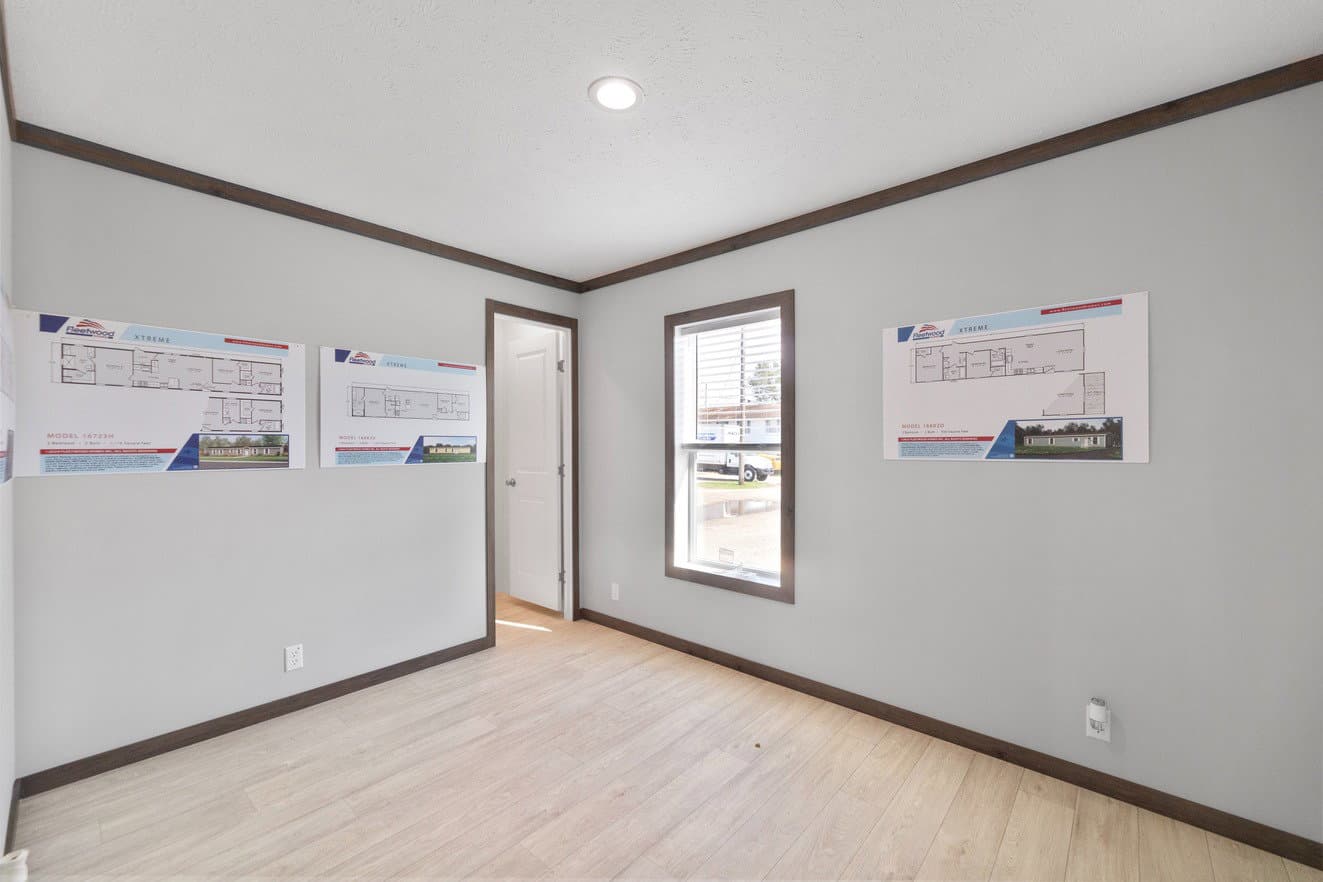 Pioneer bedroom home features