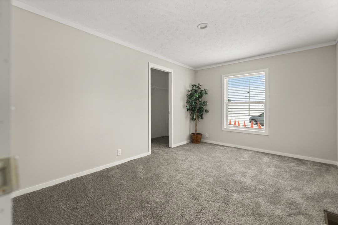 Beam bedroom home features