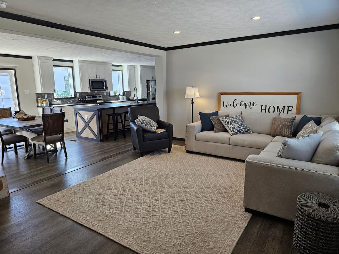 St. charles (lot model) interior home features