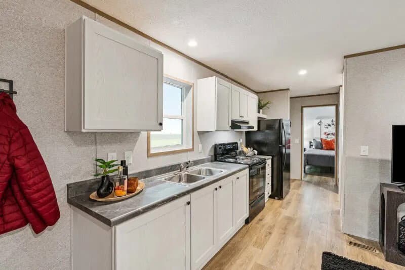 Pike kitchen home features