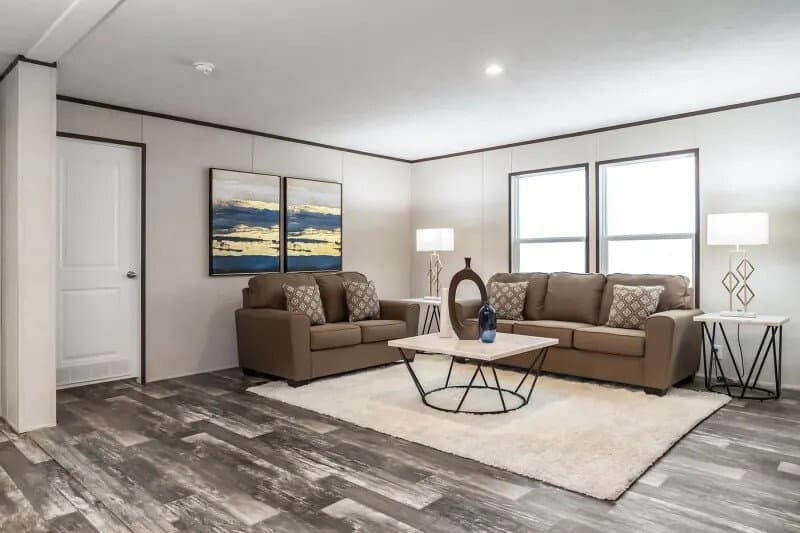 Capstone interior home features