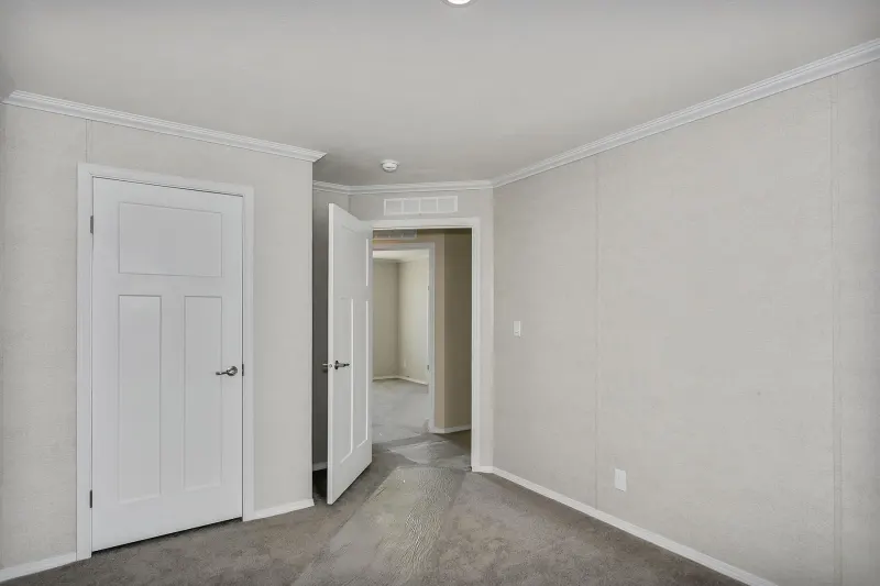 Prairie dune 8978 bedroom home features