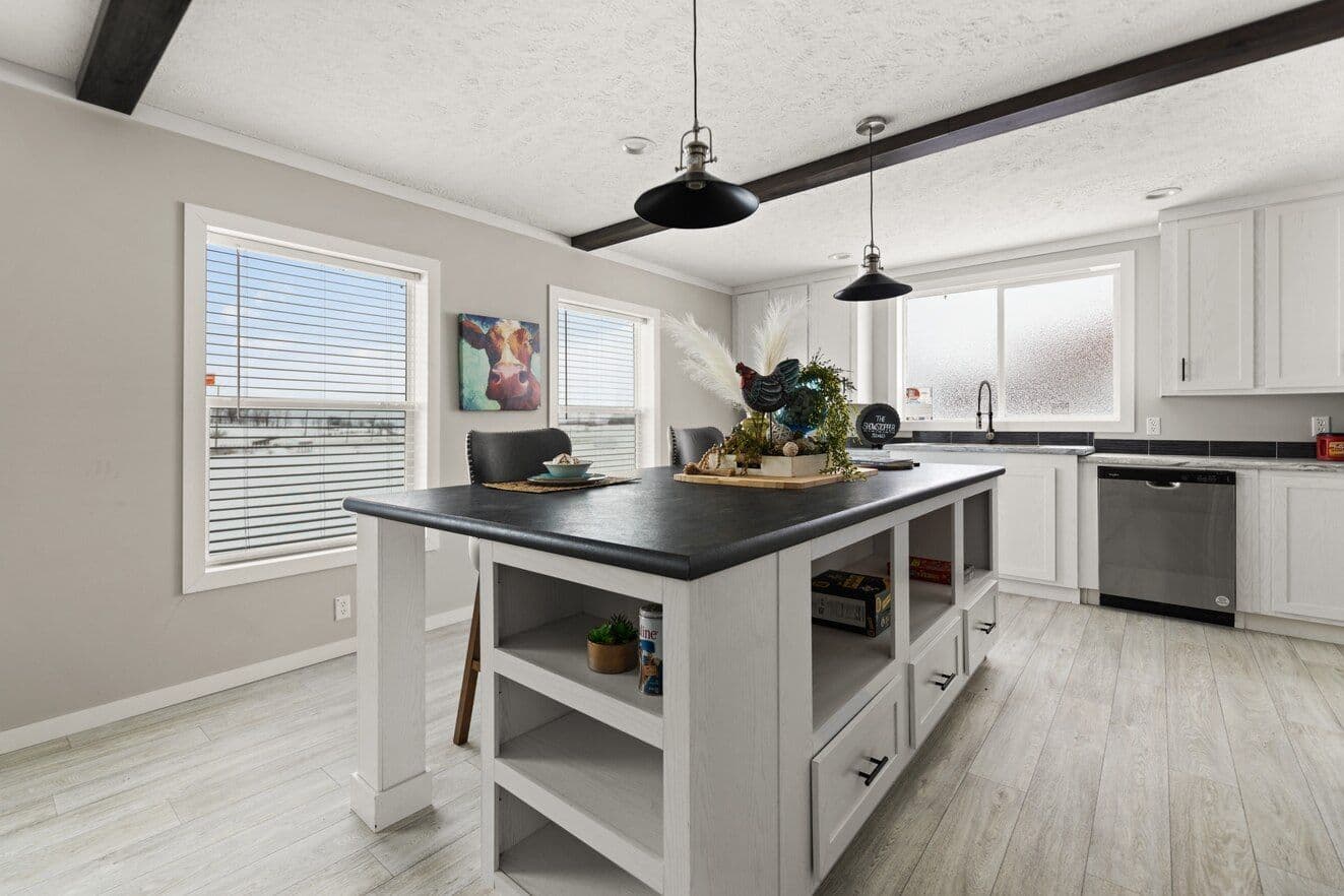 Beam (lot model) kitchen home features