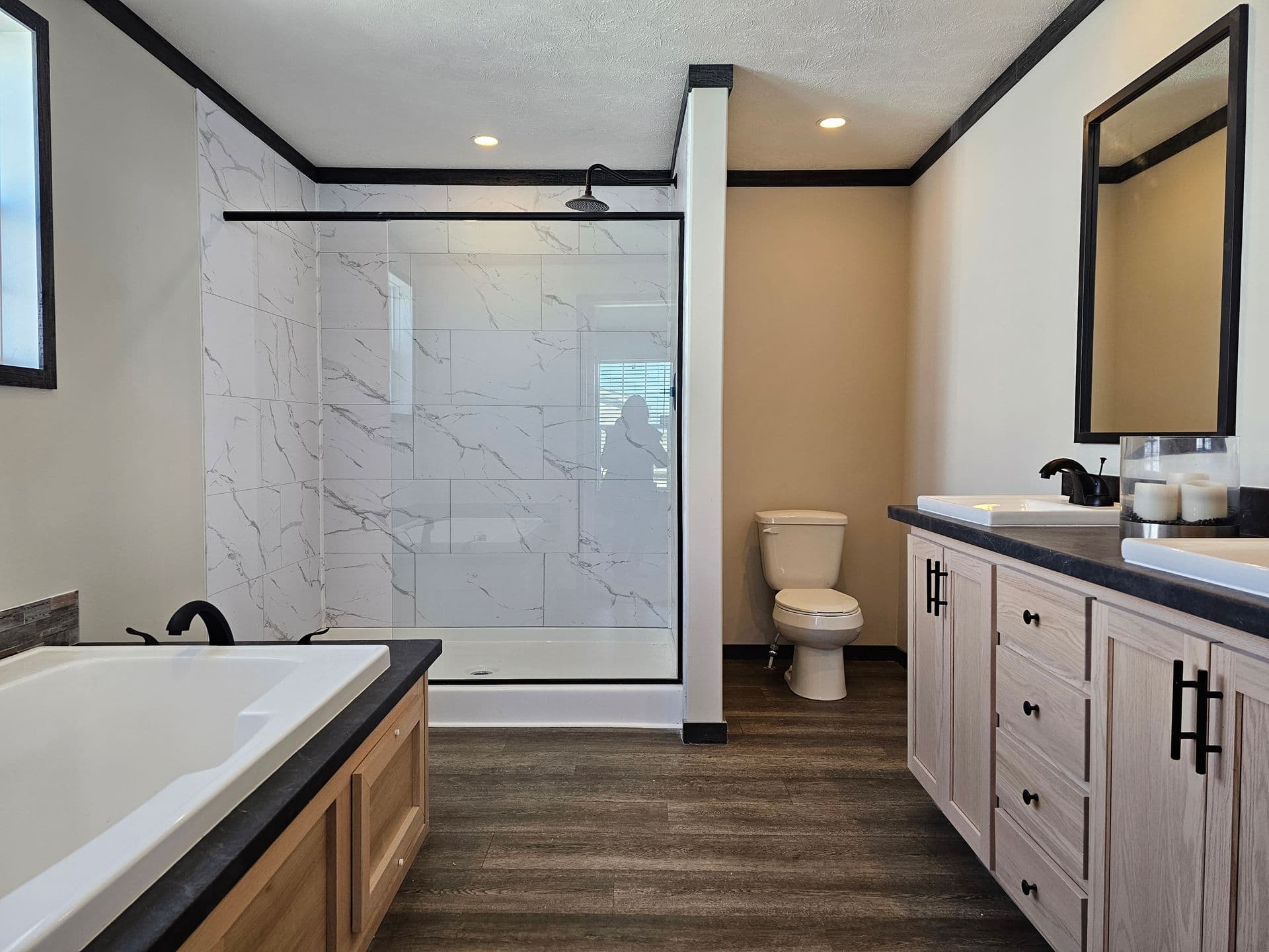 St. charles (lot model) bathroom home features