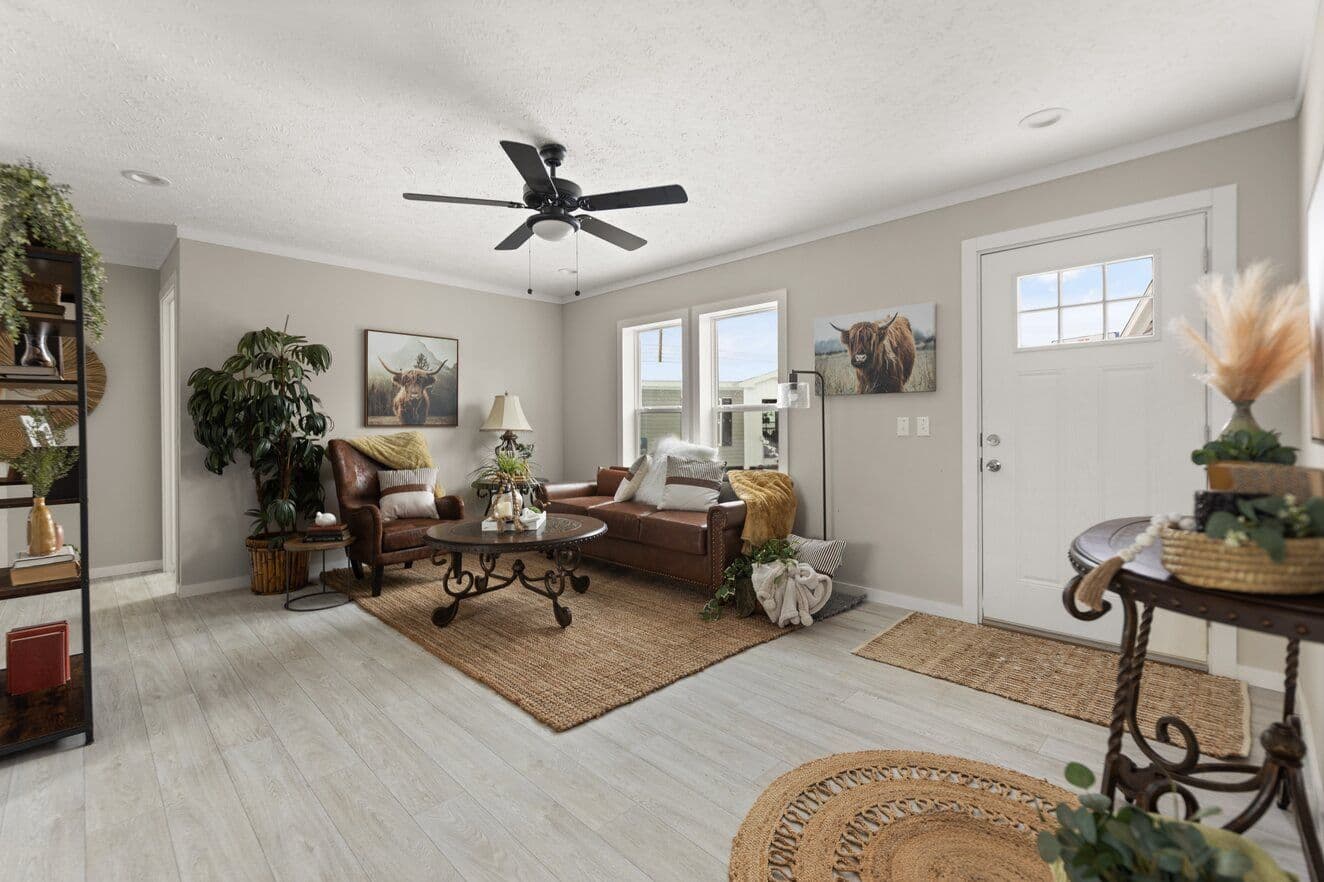 Escape (lot model) interior home features