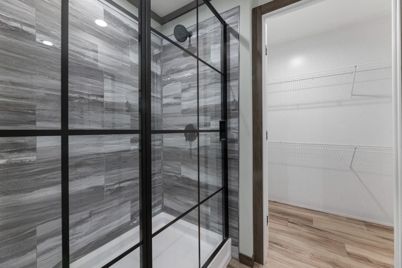 Hemos bathroom home features