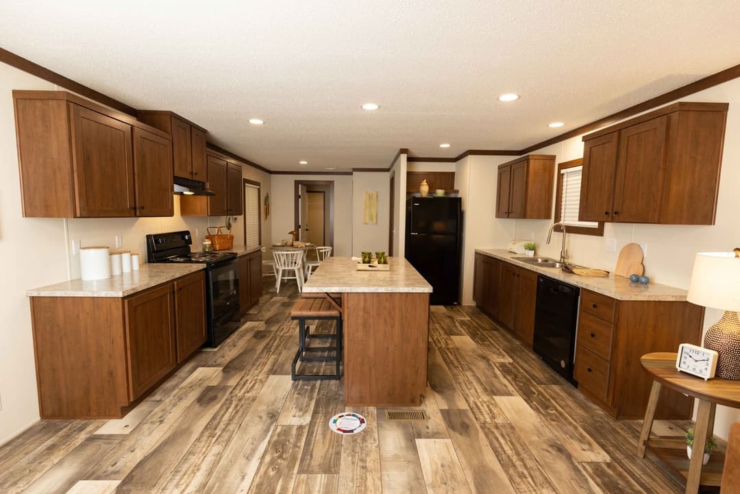 Benton (lot model) interior home features