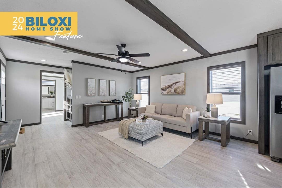 Pioneer (lot model) interior home features