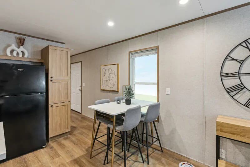 Vertex interior home features
