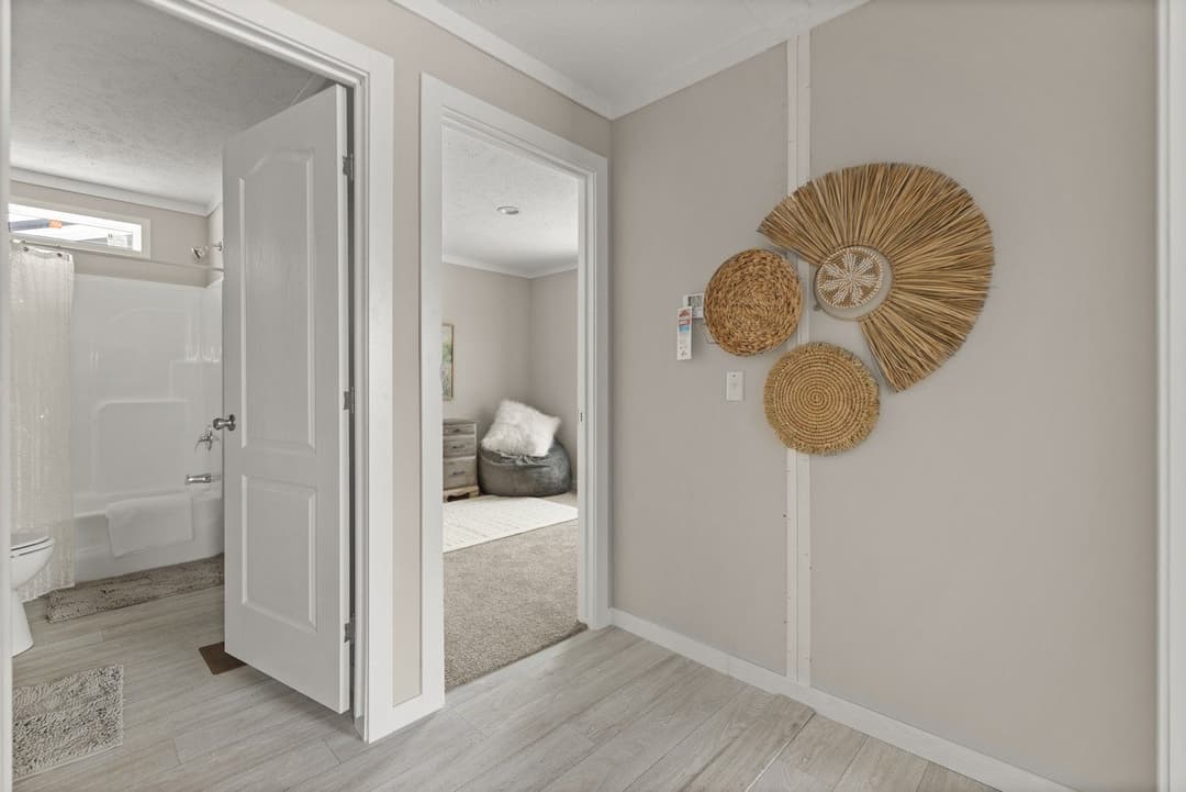 Escape  interior home features