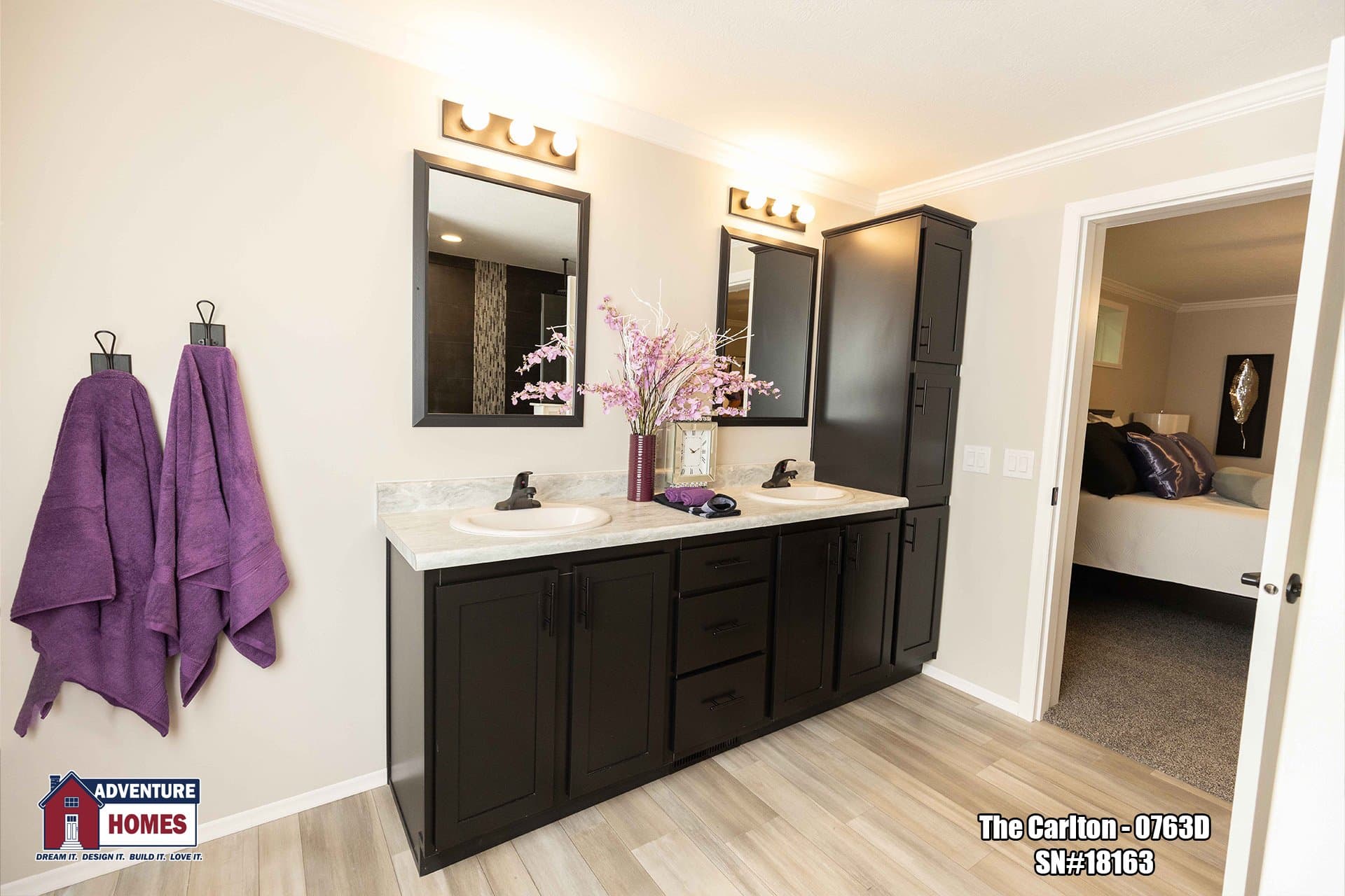 Carlton | 0763d bathroom home features