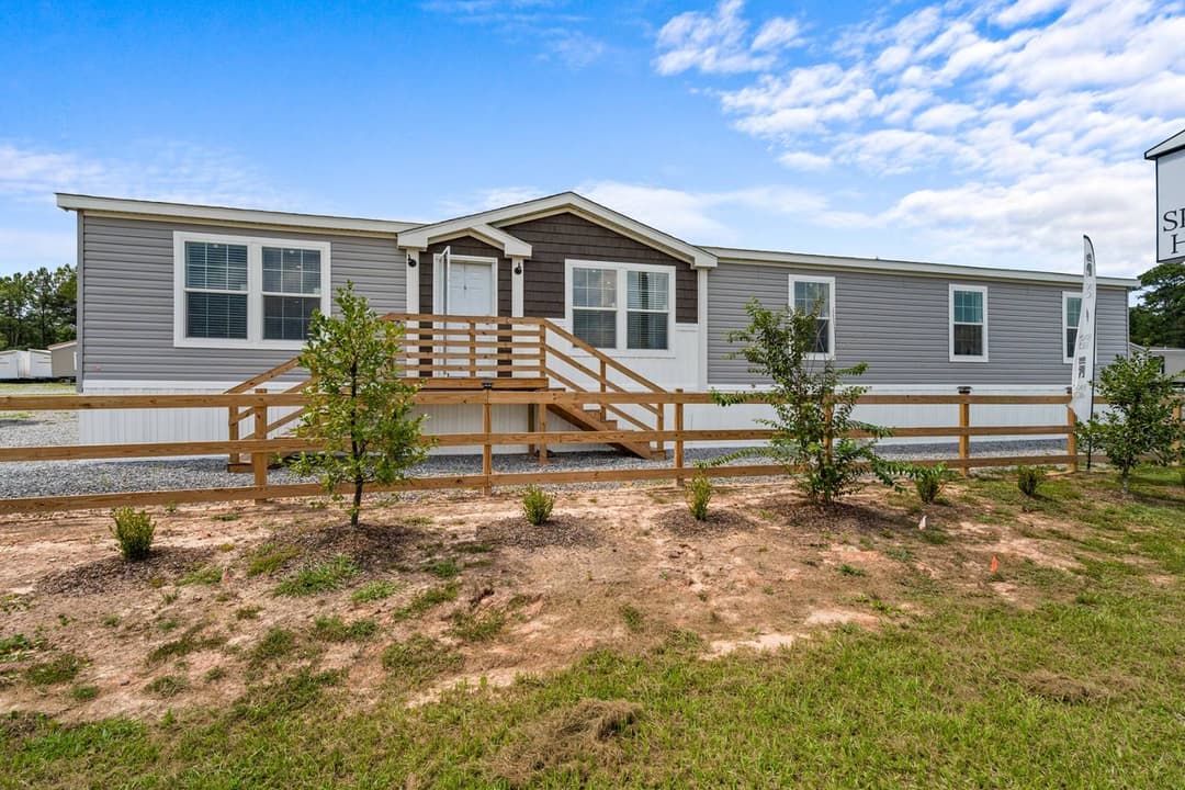St. charles (lot model) exterior and hero home features