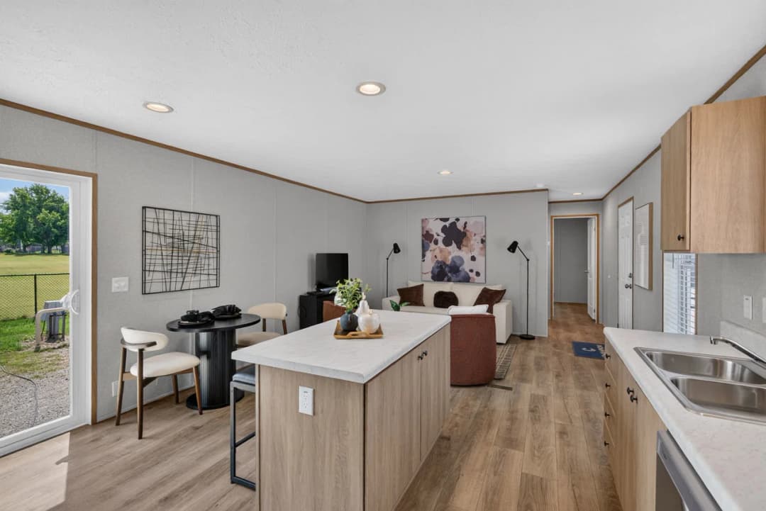 Ozark kitchen home features