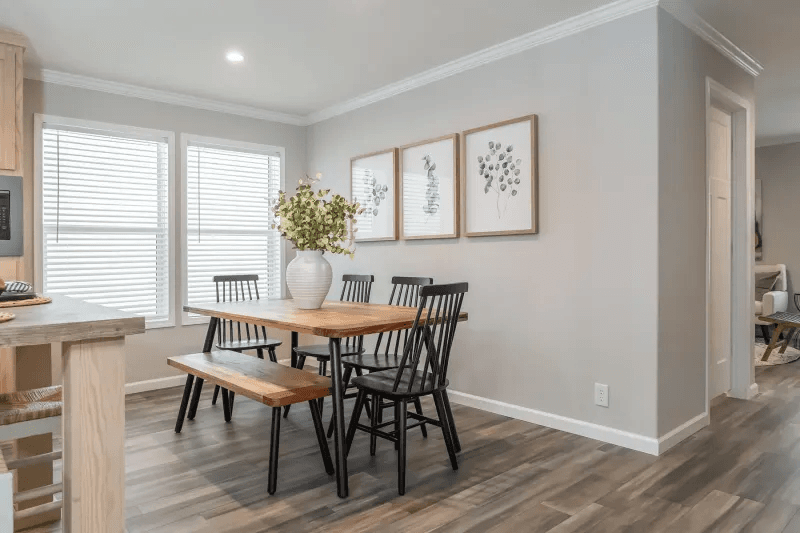 Monterey (lot model) interior home features