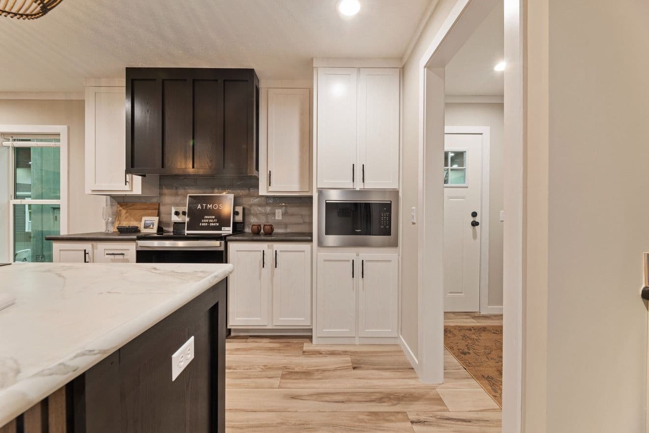Atmos (lot model) kitchen home features