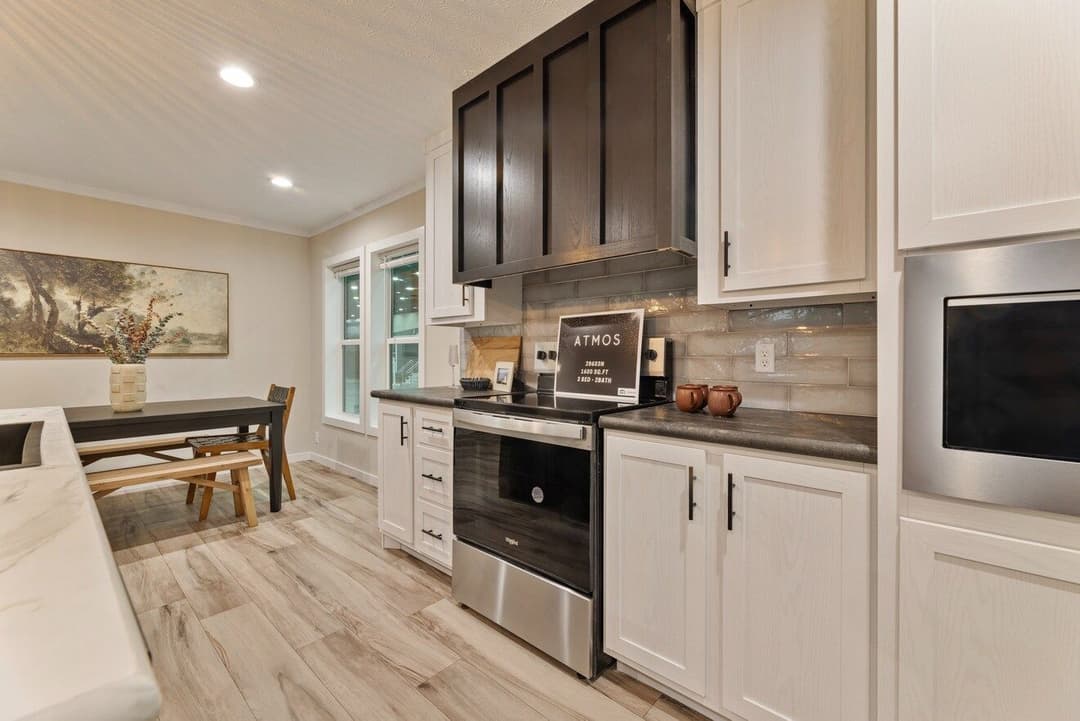 Atmos (lot model) kitchen home features