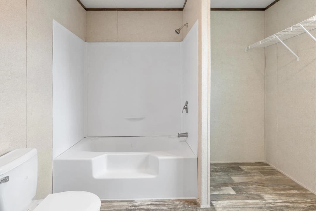 Crown bathroom home features