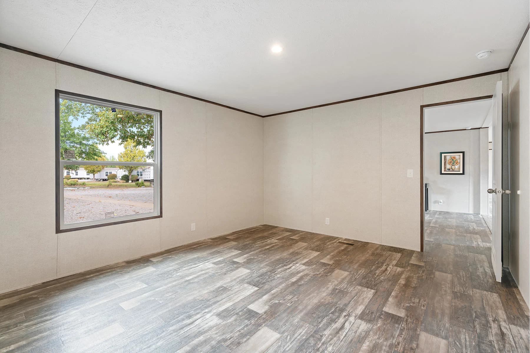 Crown bedroom home features