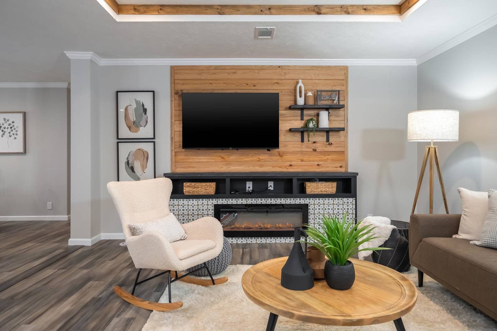 Monterey interior home features