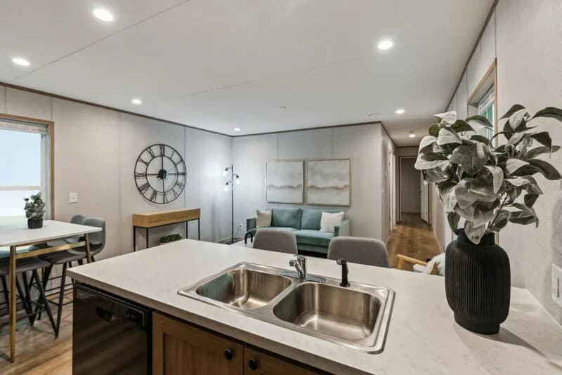 Vertex kitchen home features