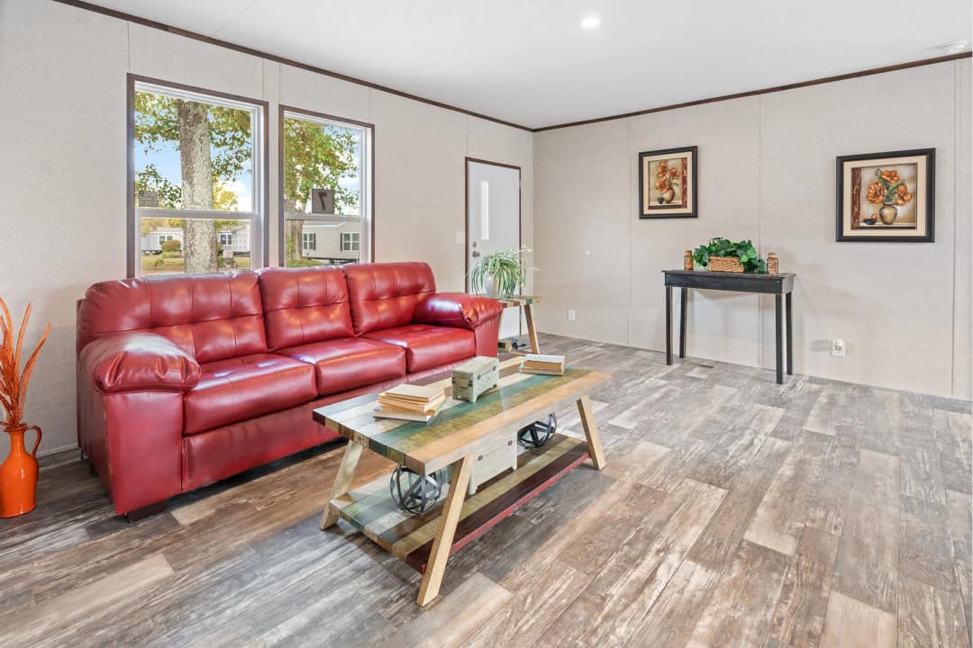 Crown interior home features