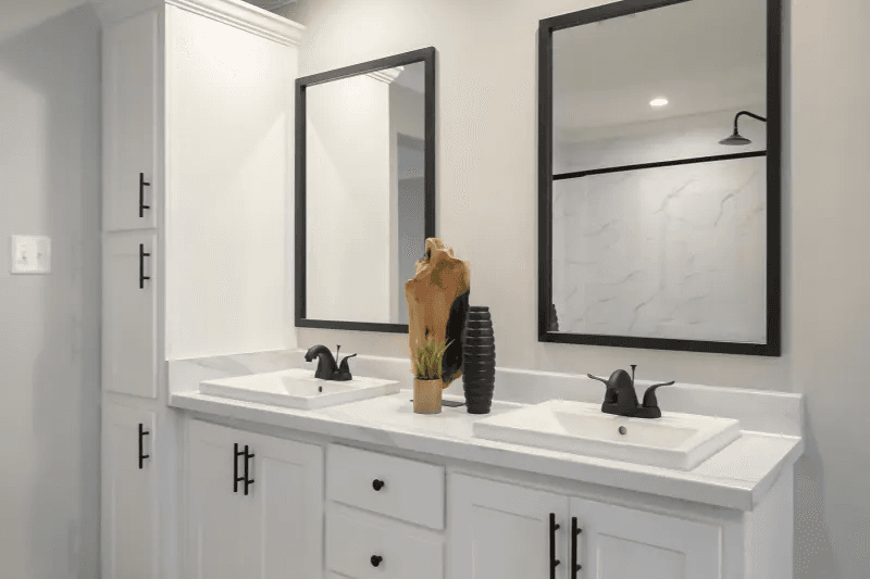 Monterey (lot model) bathroom home features