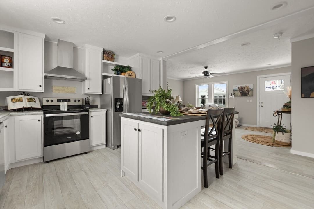 Escape (lot model) kitchen home features