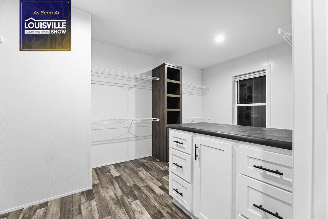 K2 (lot model) interior home features