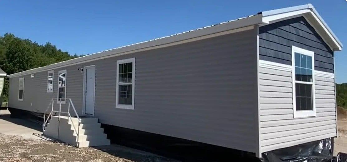 Sierra (lot model) hero and exterior home features