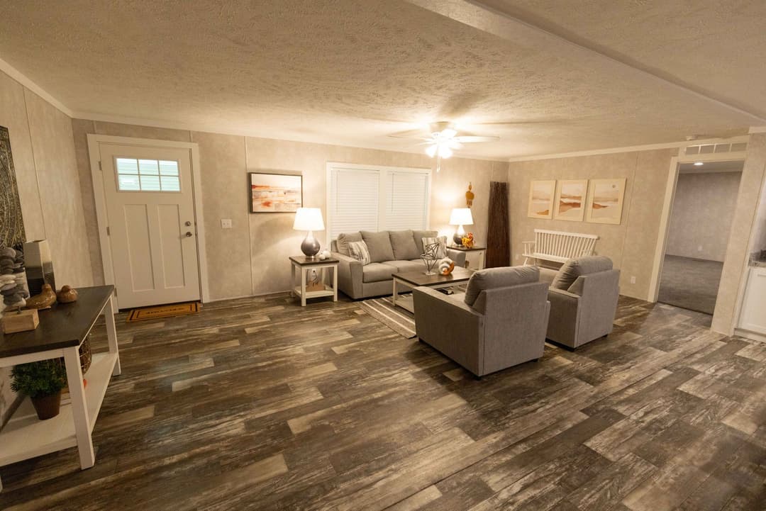 Freeman (lot model) interior home features