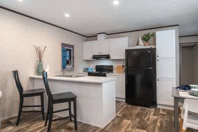Crest community kitchen home features