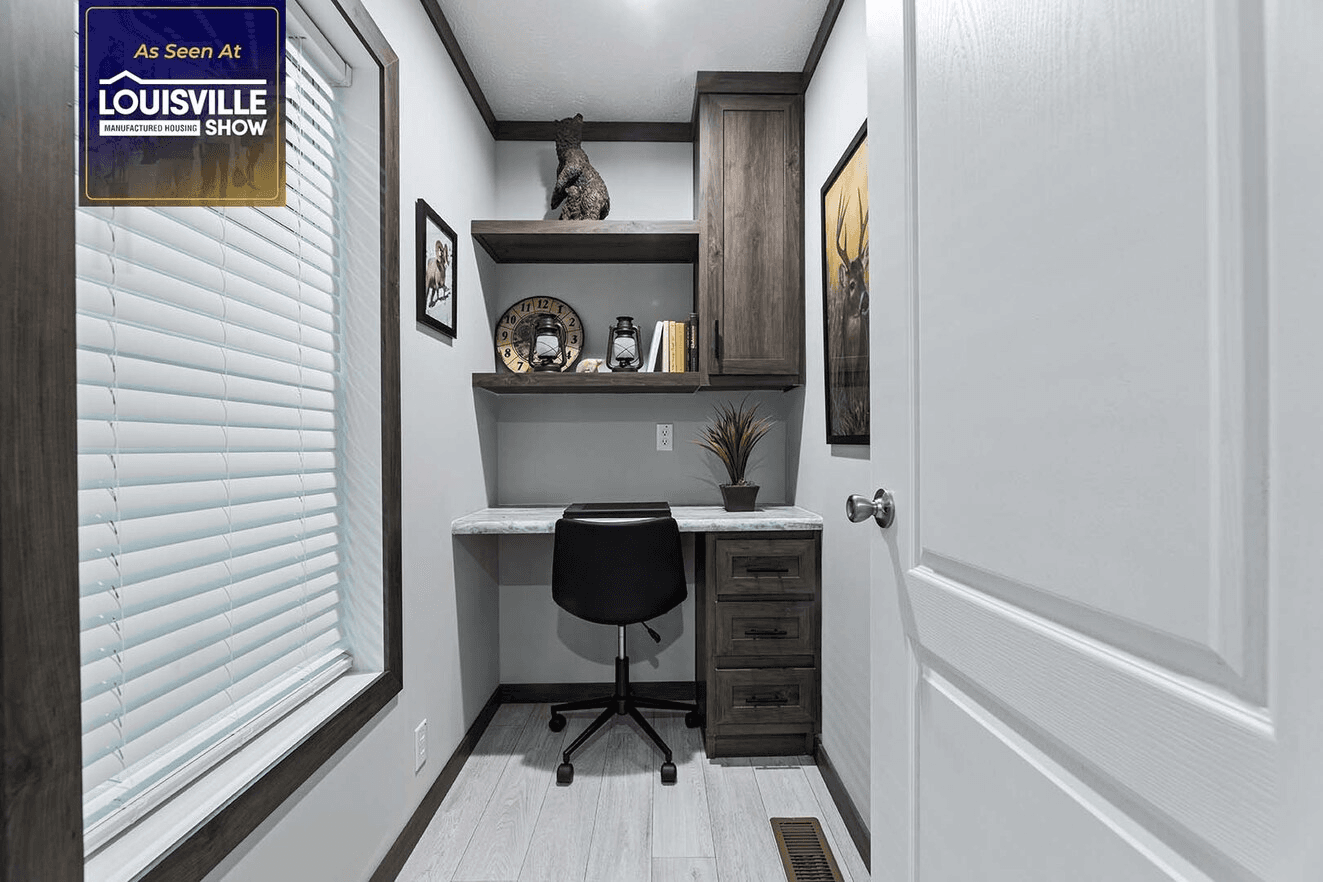 Elevation (lot model) interior home features