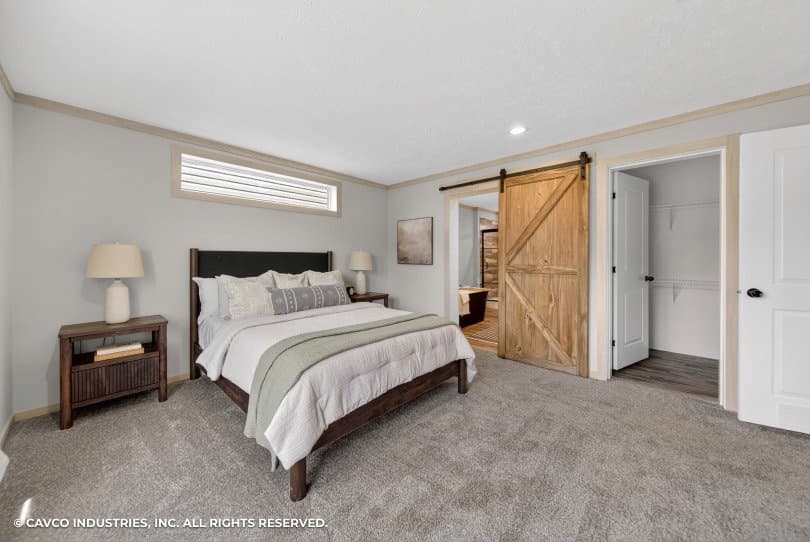 Kodiak bedroom home features