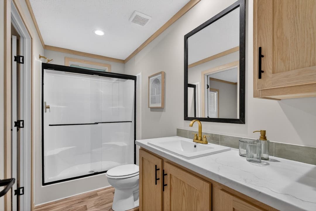 Ignition 32704e bathroom home features
