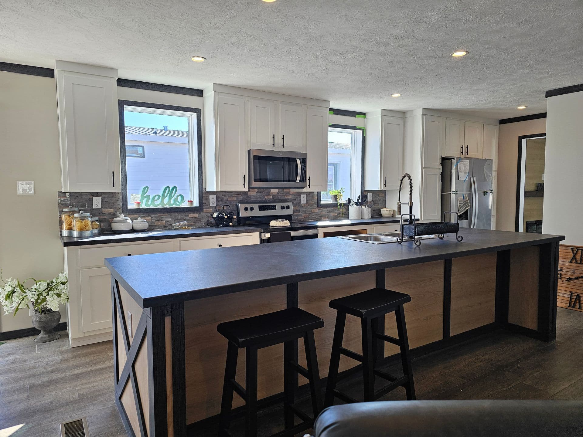 St. charles (lot model) kitchen home features