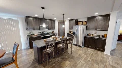 Buckhannon | 0603cbk kitchen home features