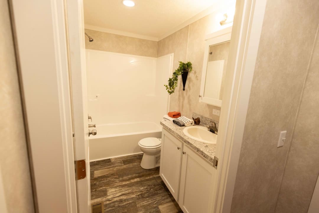 Freeman (lot model) bathroom home features