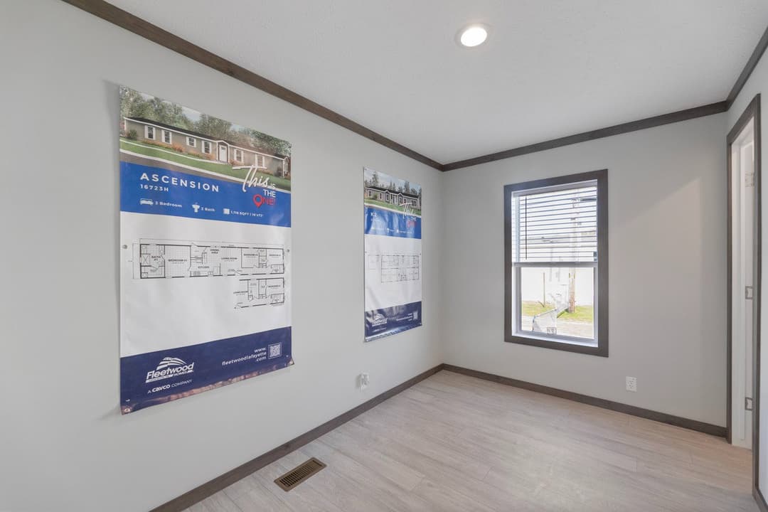 Pioneer bedroom home features