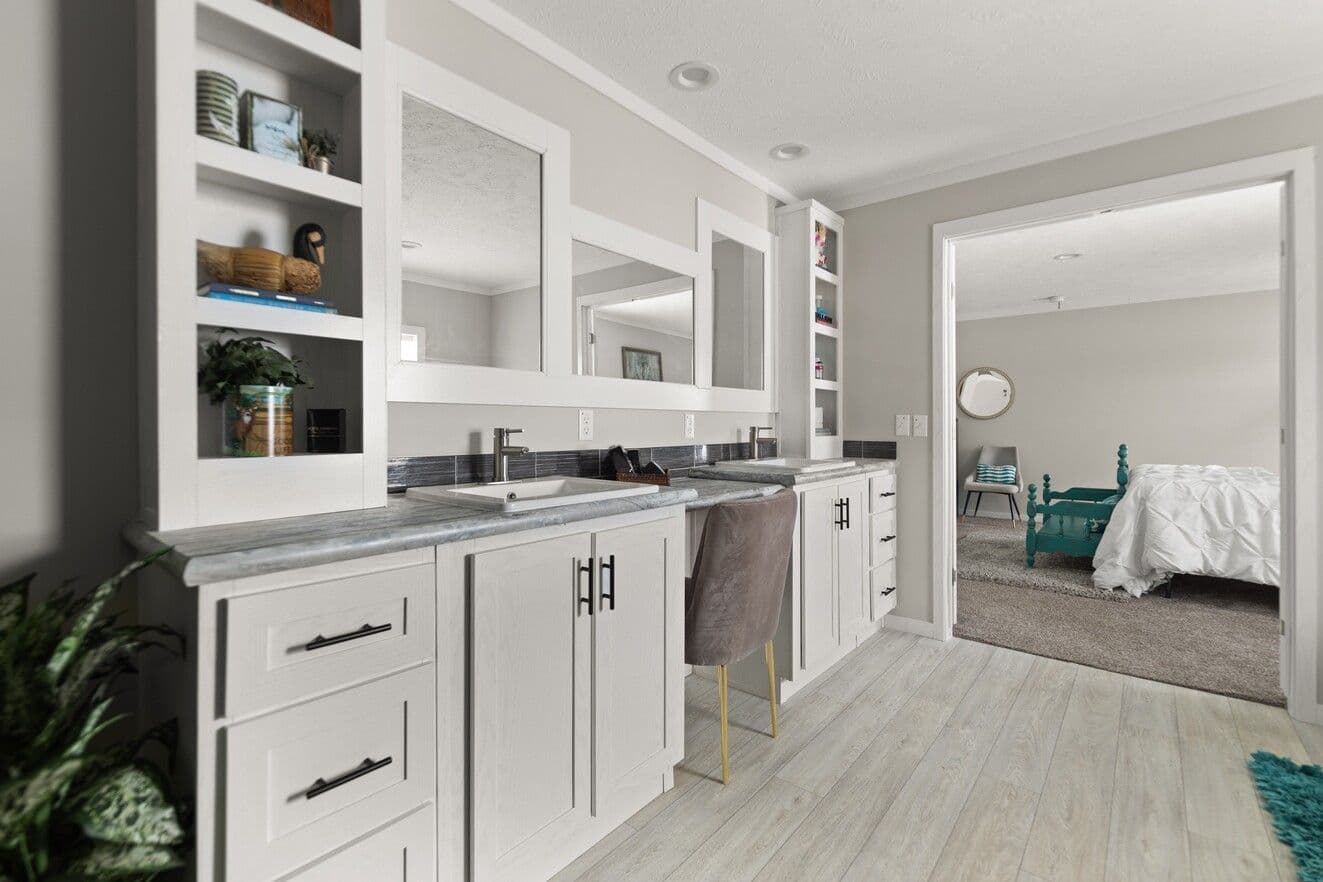 Beam (lot model) interior home features