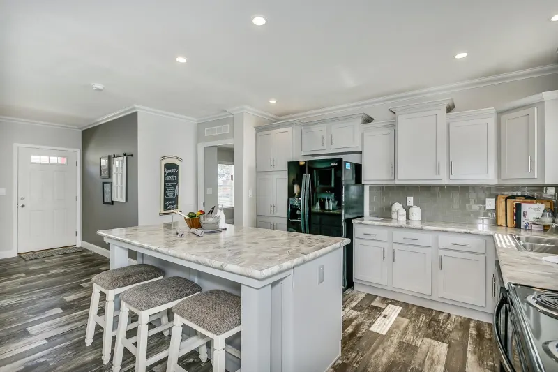 Skyliner 4732b kitchen home features