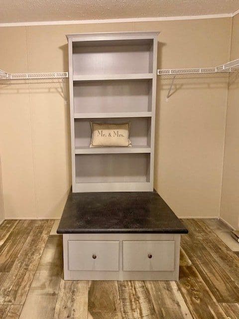 Stone mountain (lot model) interior home features