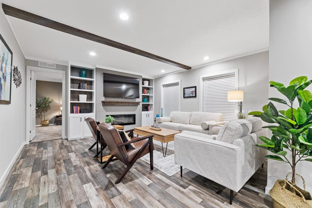 K2 interior home features