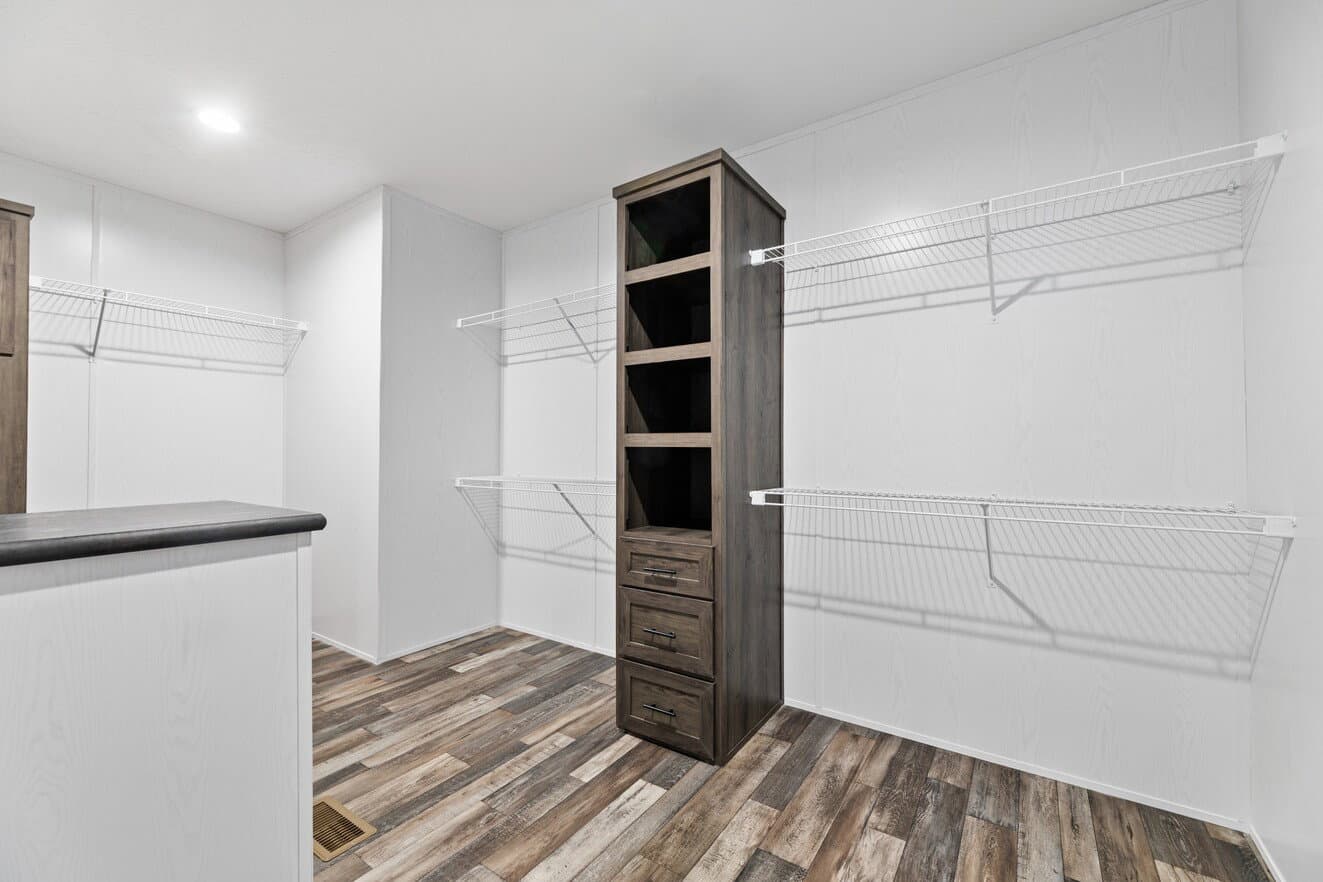 K2 interior home features