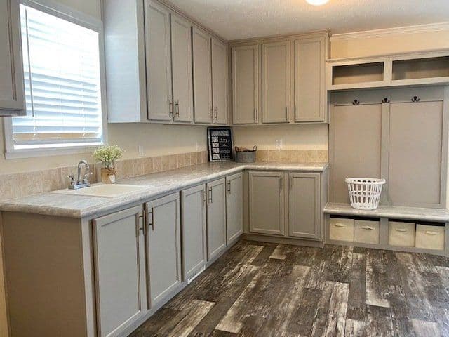 Greystone (lot model) kitchen home features