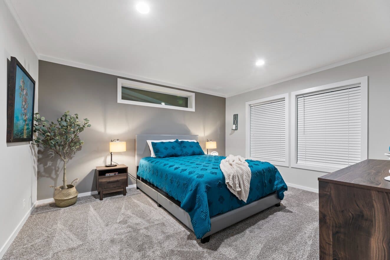 K2 bedroom home features