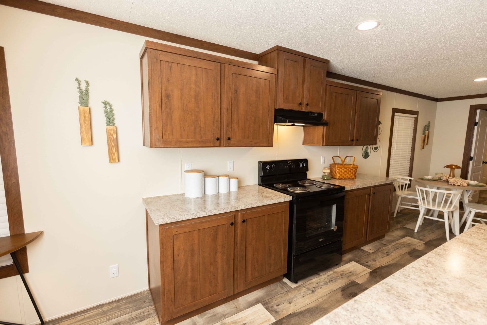 Benton (lot model) kitchen home features